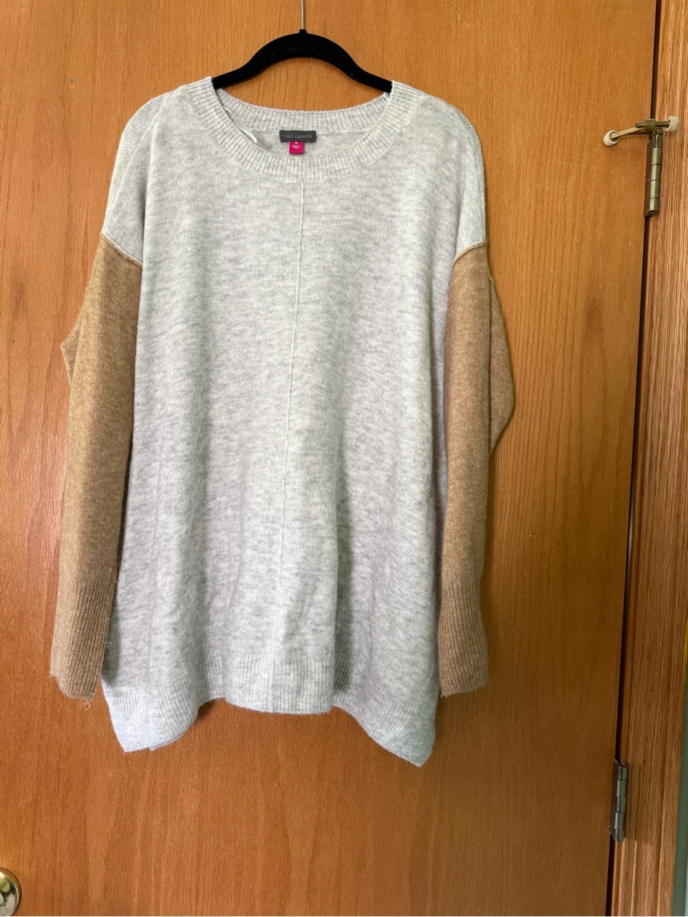 Vince Camuto Two-Tone Crewneck Sweater in Light Gray and Camel